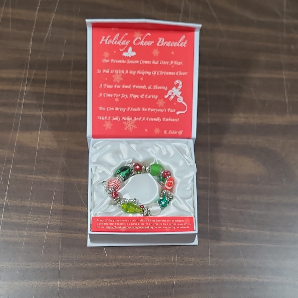 Festive Beaded Bracelet with Red and Green Accents